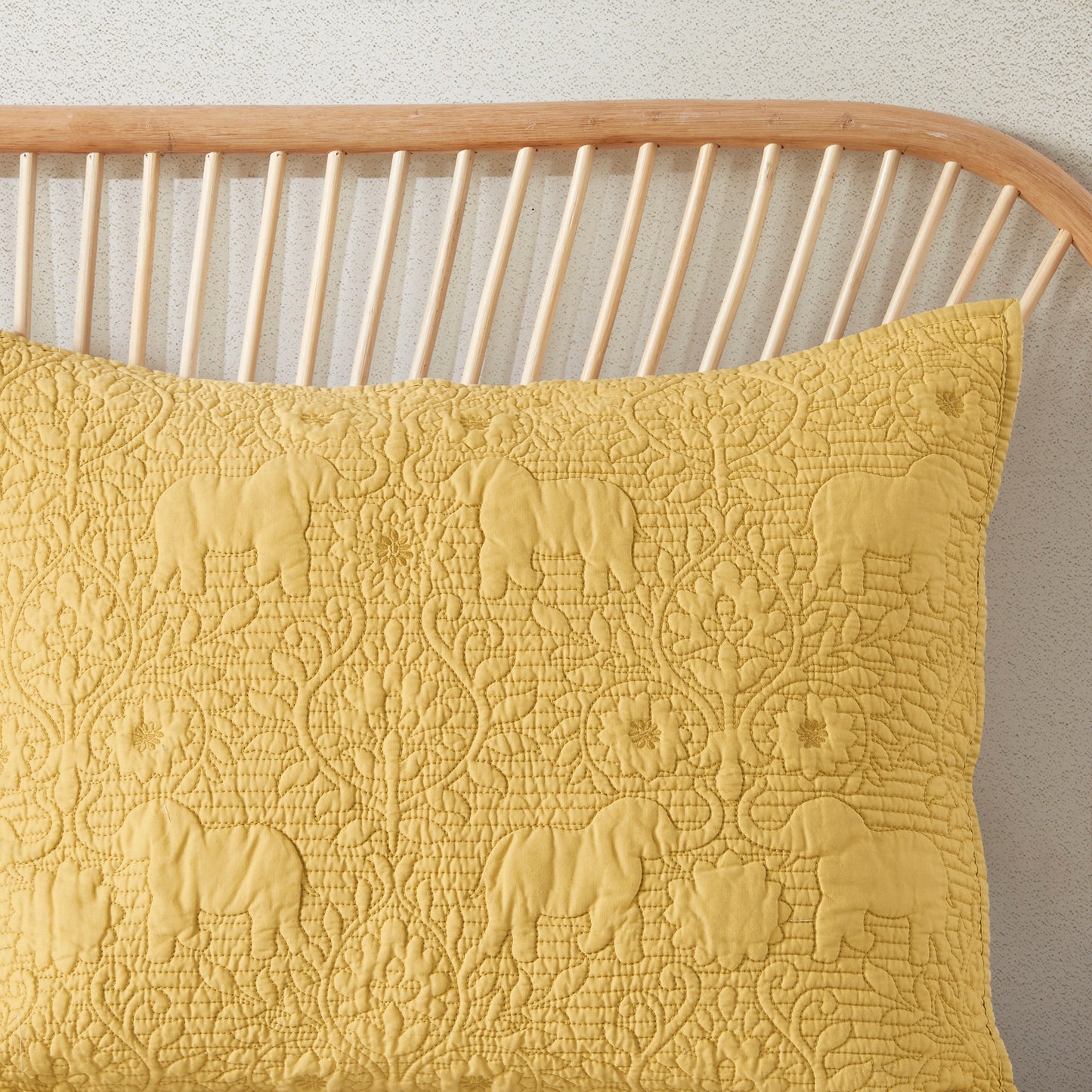 INK+IVY 3 Piece Reversible Cotton Quilt Set