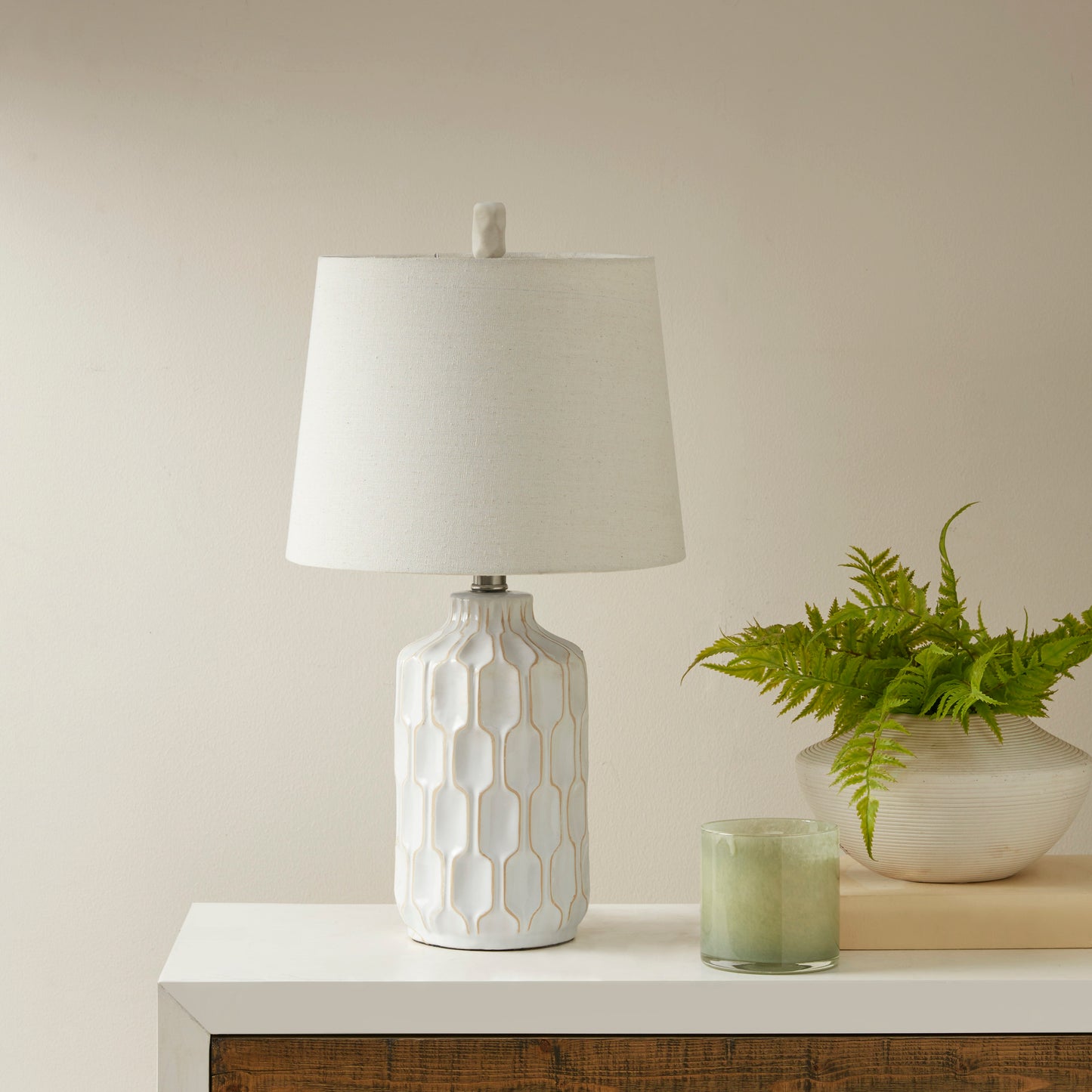 INK+IVY Ceramic Table Lamp