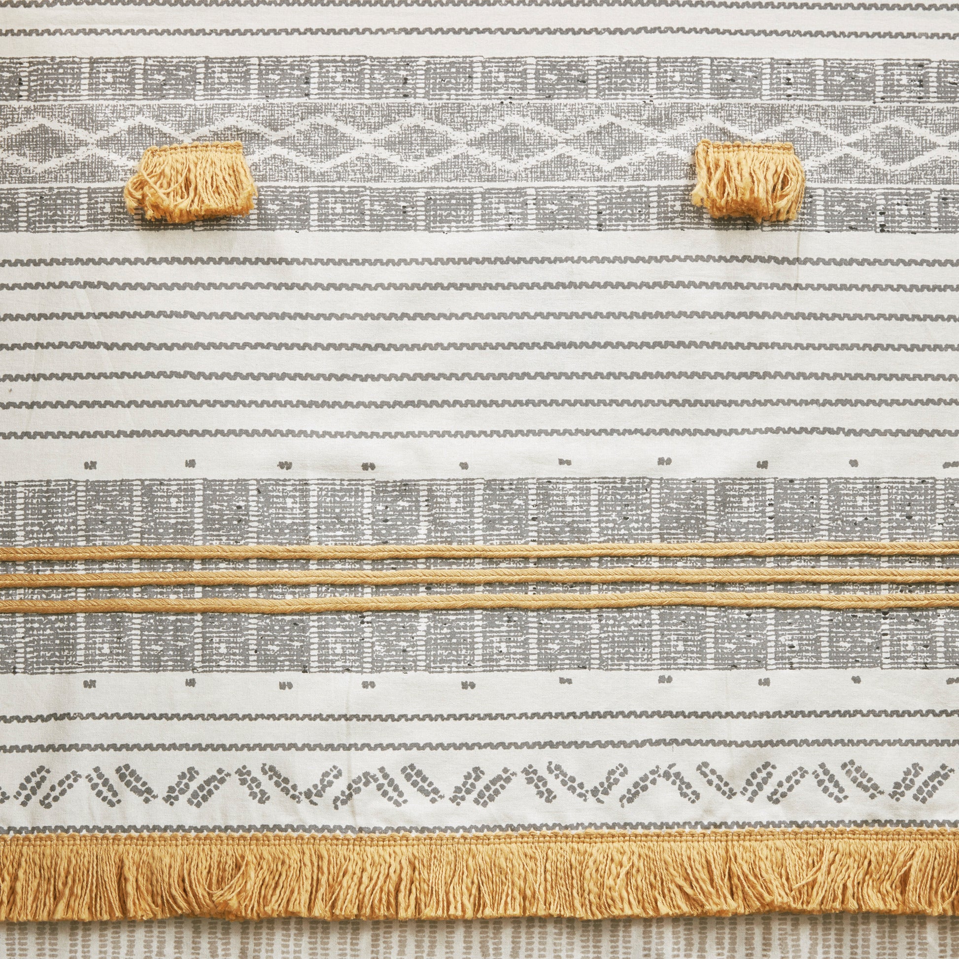 INK+IVY Cotton Stripe Printed Shower Curtain with Tassel