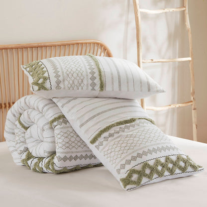 INK+IVY Cotton Printed Comforter Set with Chenille