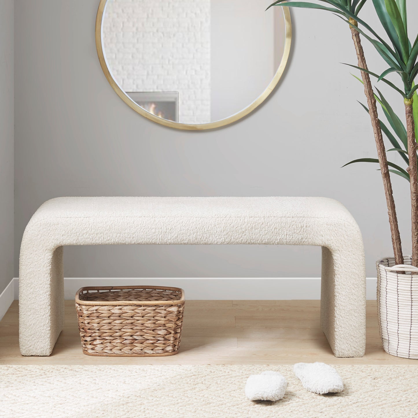 INK+IVY Boucle Waterfall Bench
