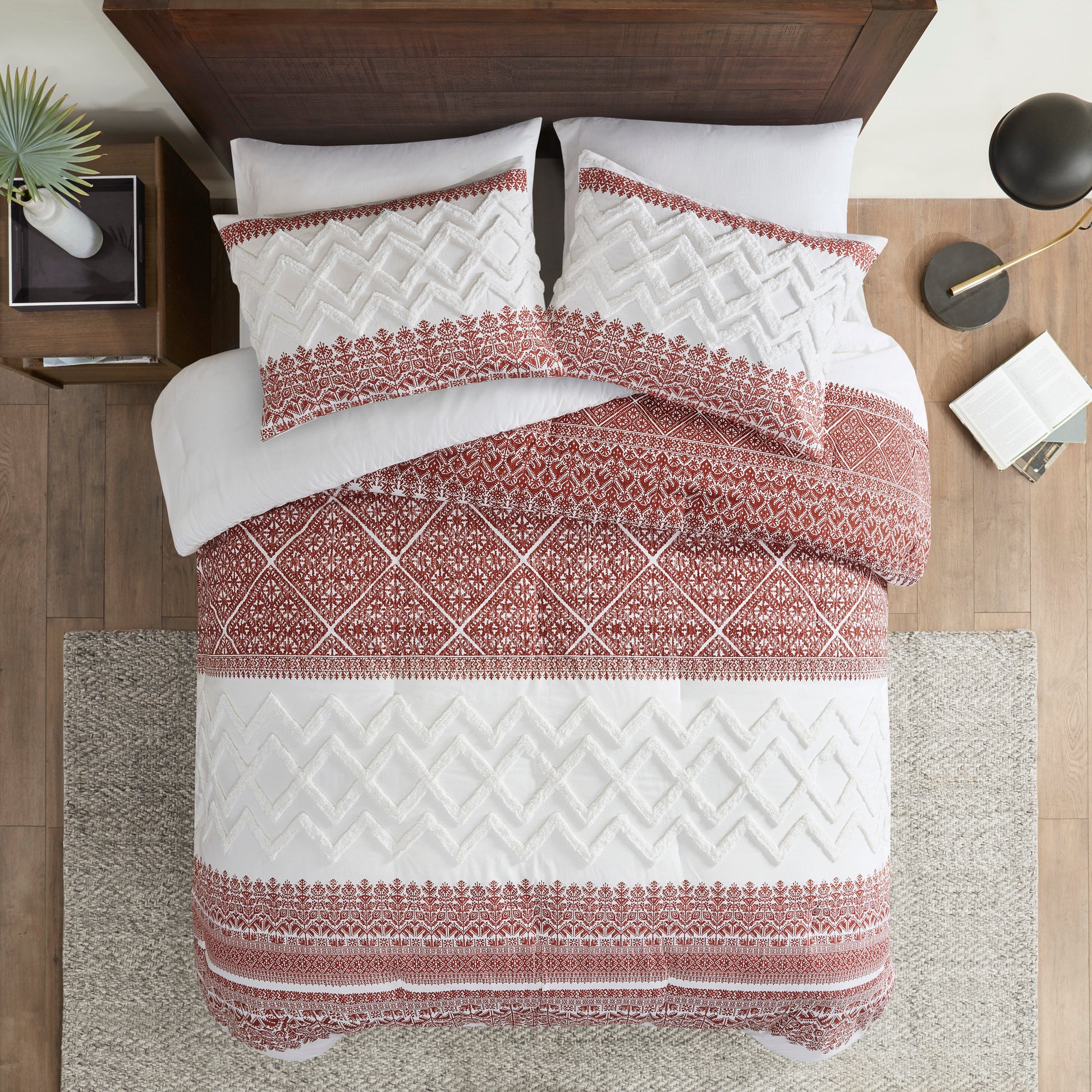 INK+IVY 3 Piece Cotton Comforter Set with Chenille Tufting