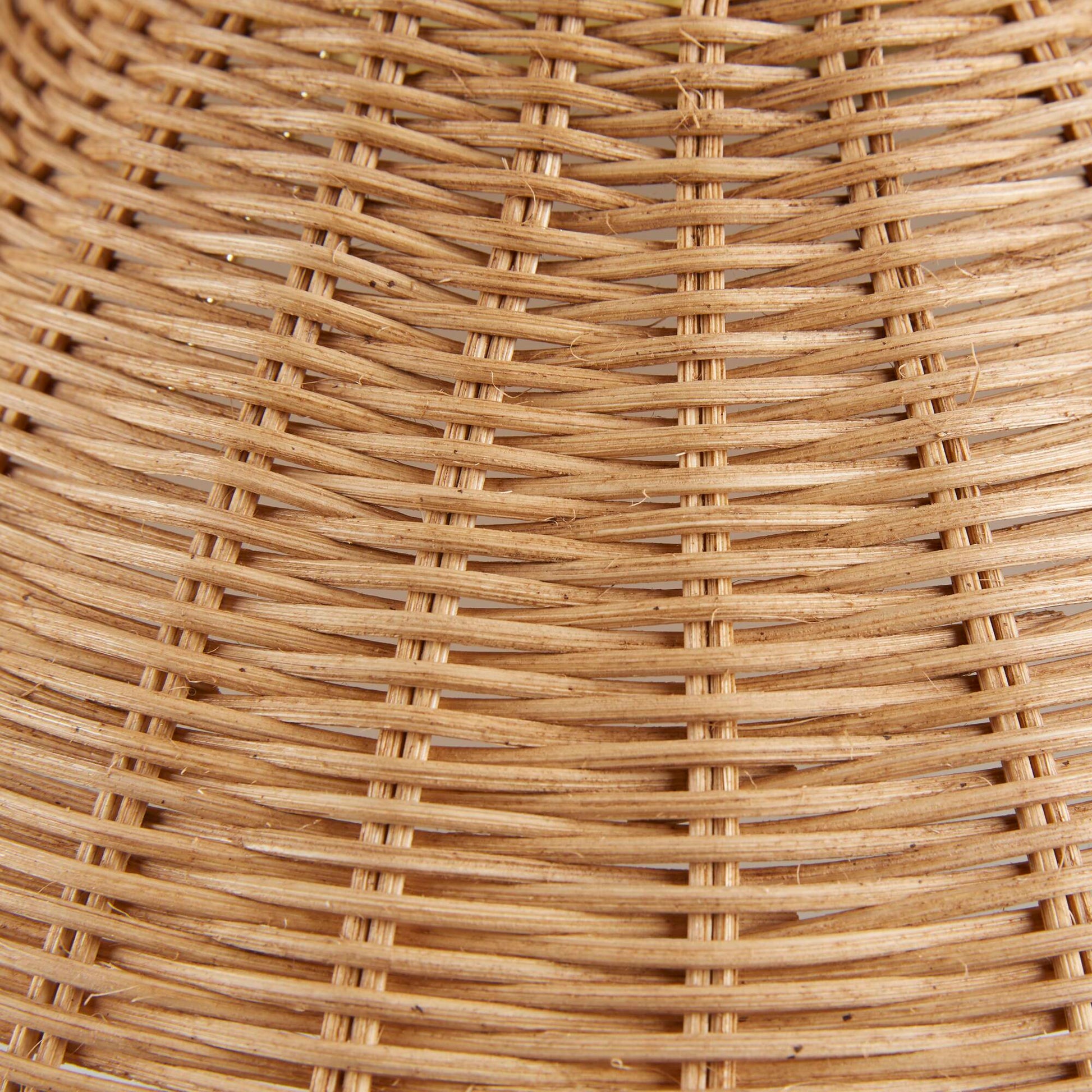 INK+IVY Rattan Weave Shade Table Lamp