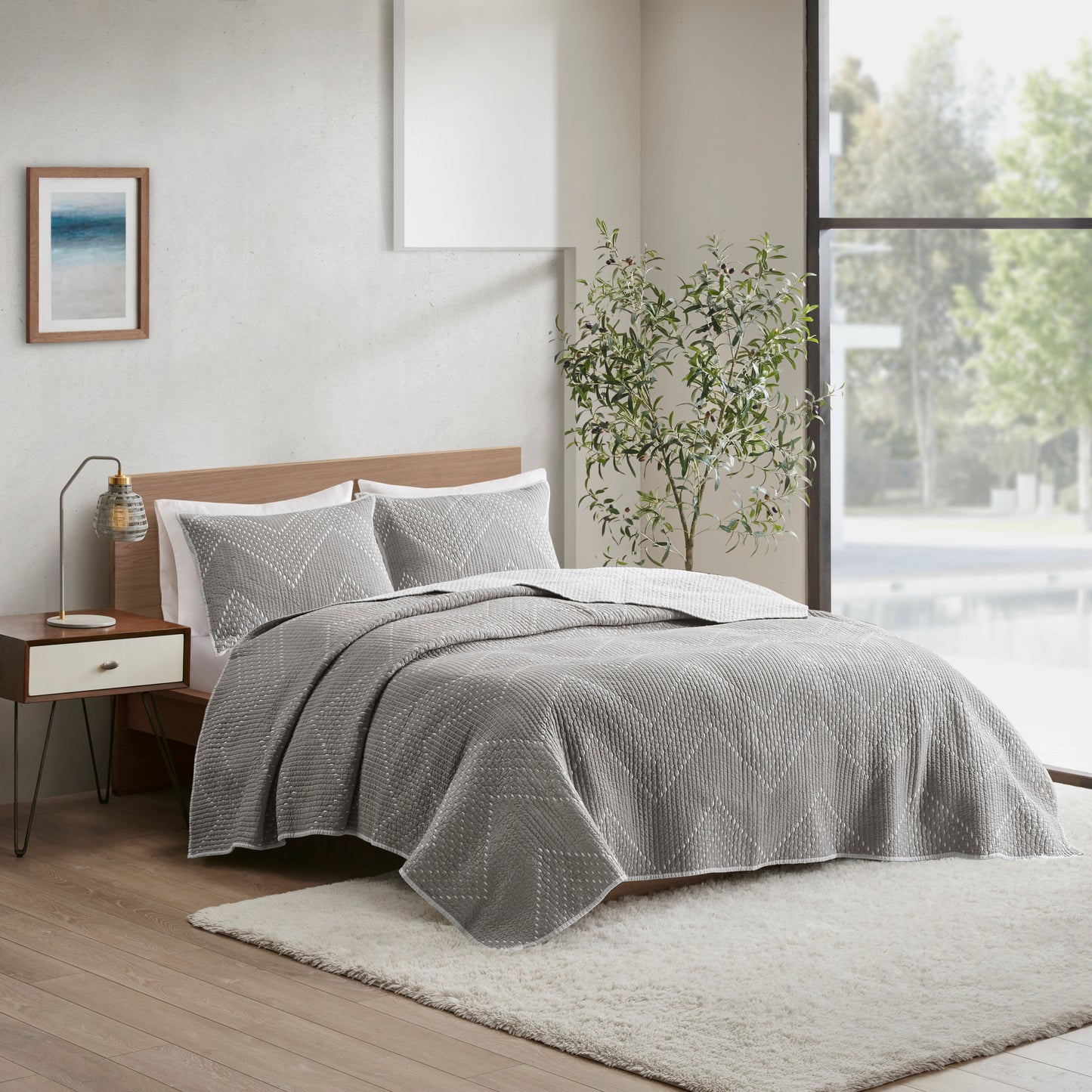 INK+IVY 3 Piece Embroidered Cotton Quilt Set