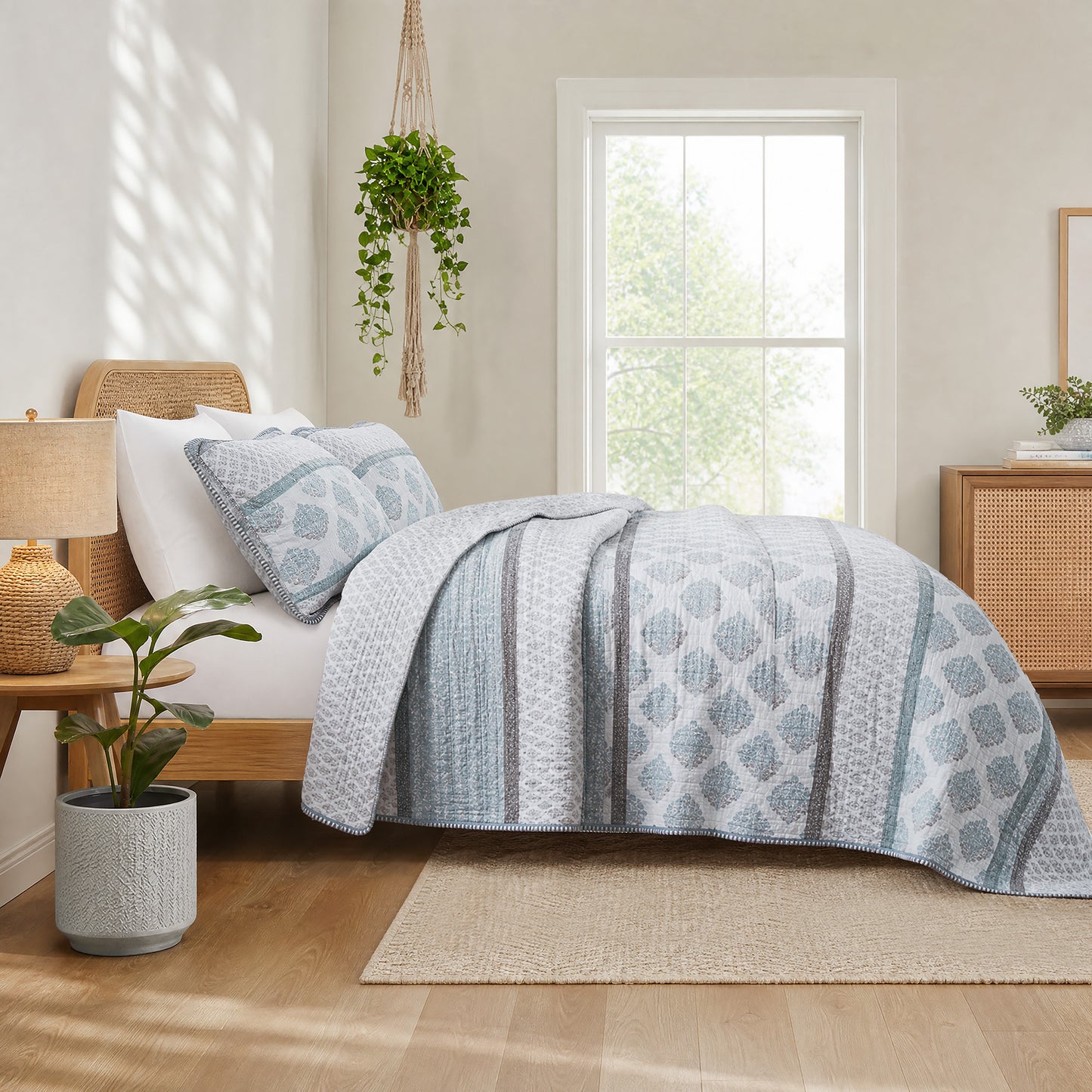 Surya 100% cotton print Quilt 3-Piece Set