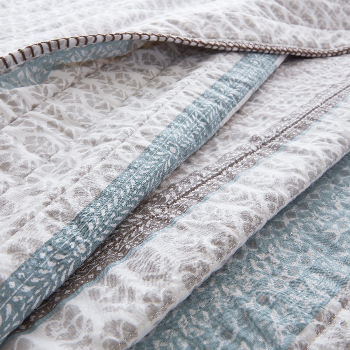 Surya 100% cotton print Quilt 3-Piece Set