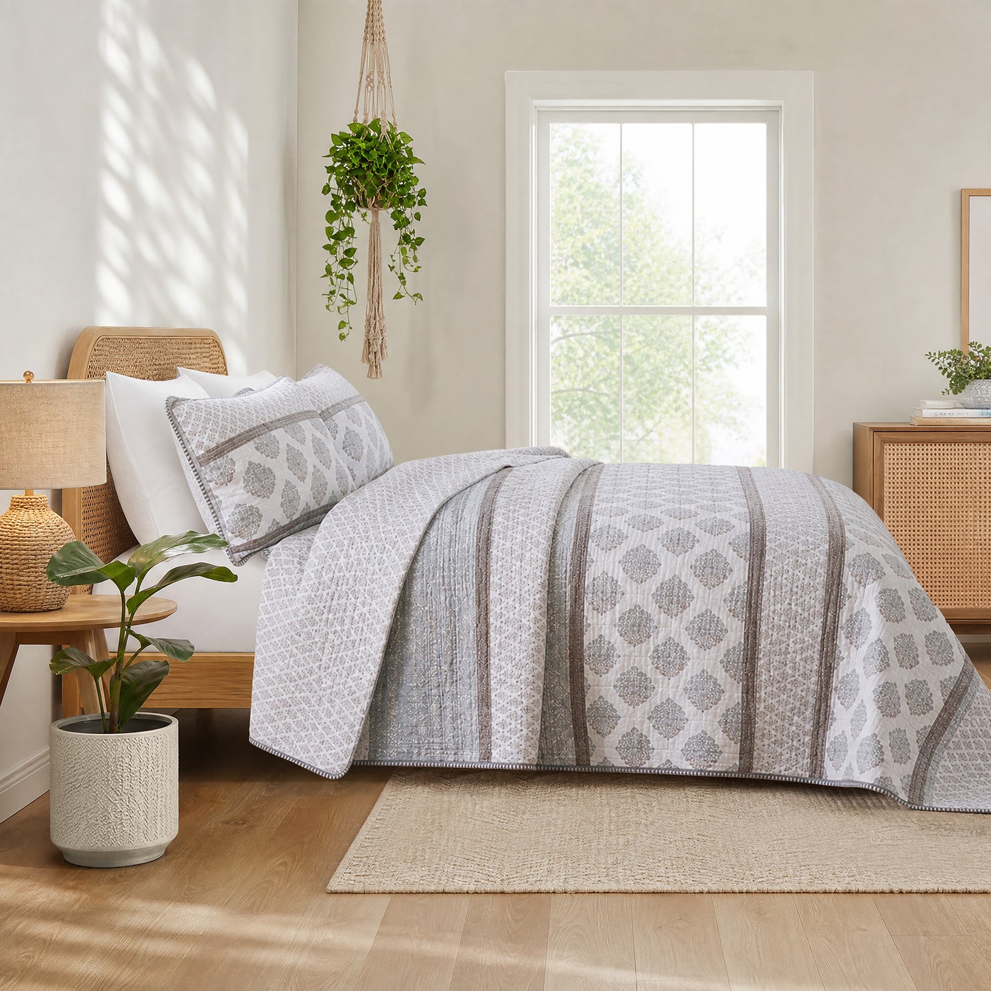 Surya 100% cotton print Quilt 3-Piece Set