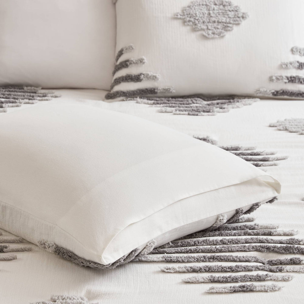 Tahli 3-Piece Cotton Blend Chenille Comforter Set