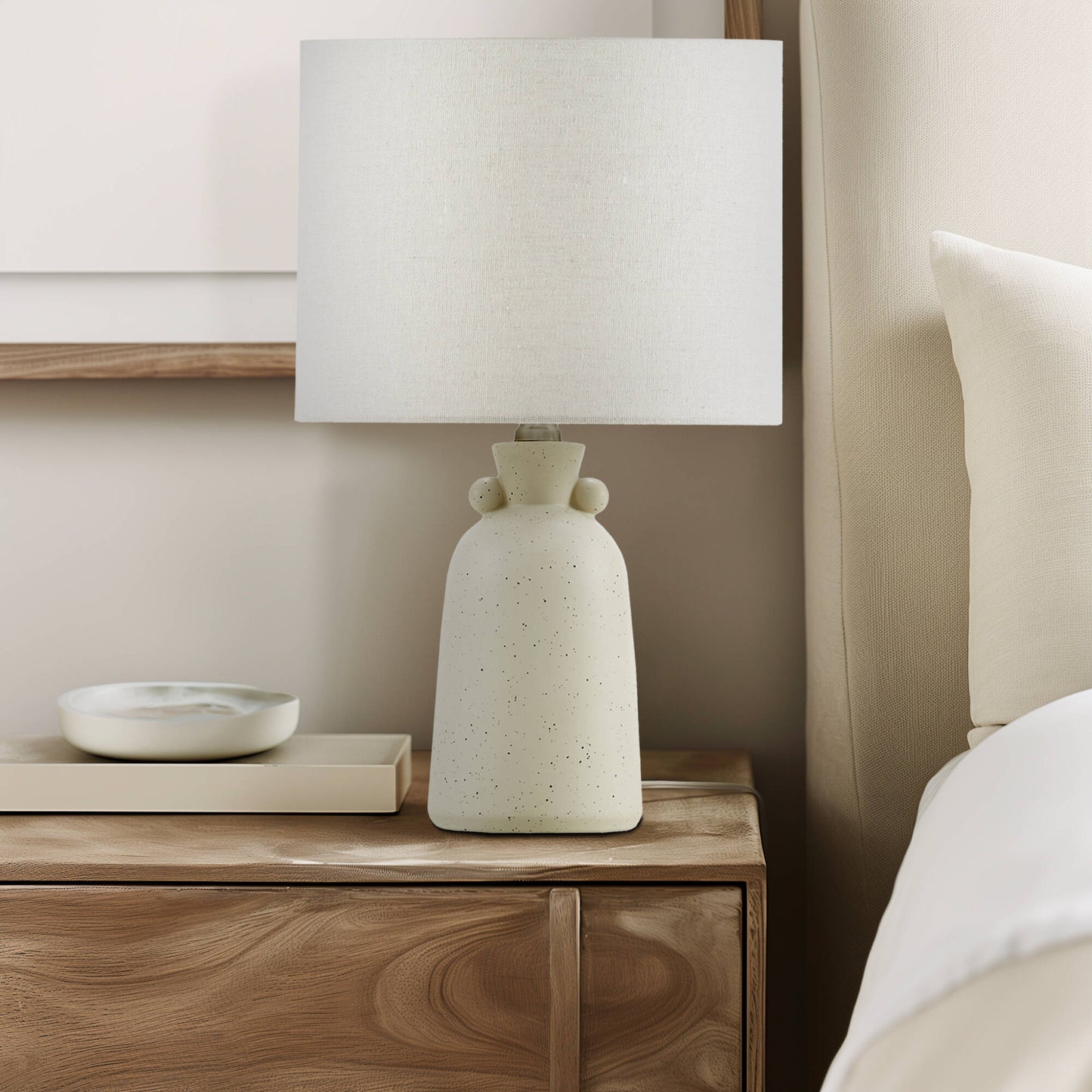 INK+IVY 16" Ceramic Table Lamp
