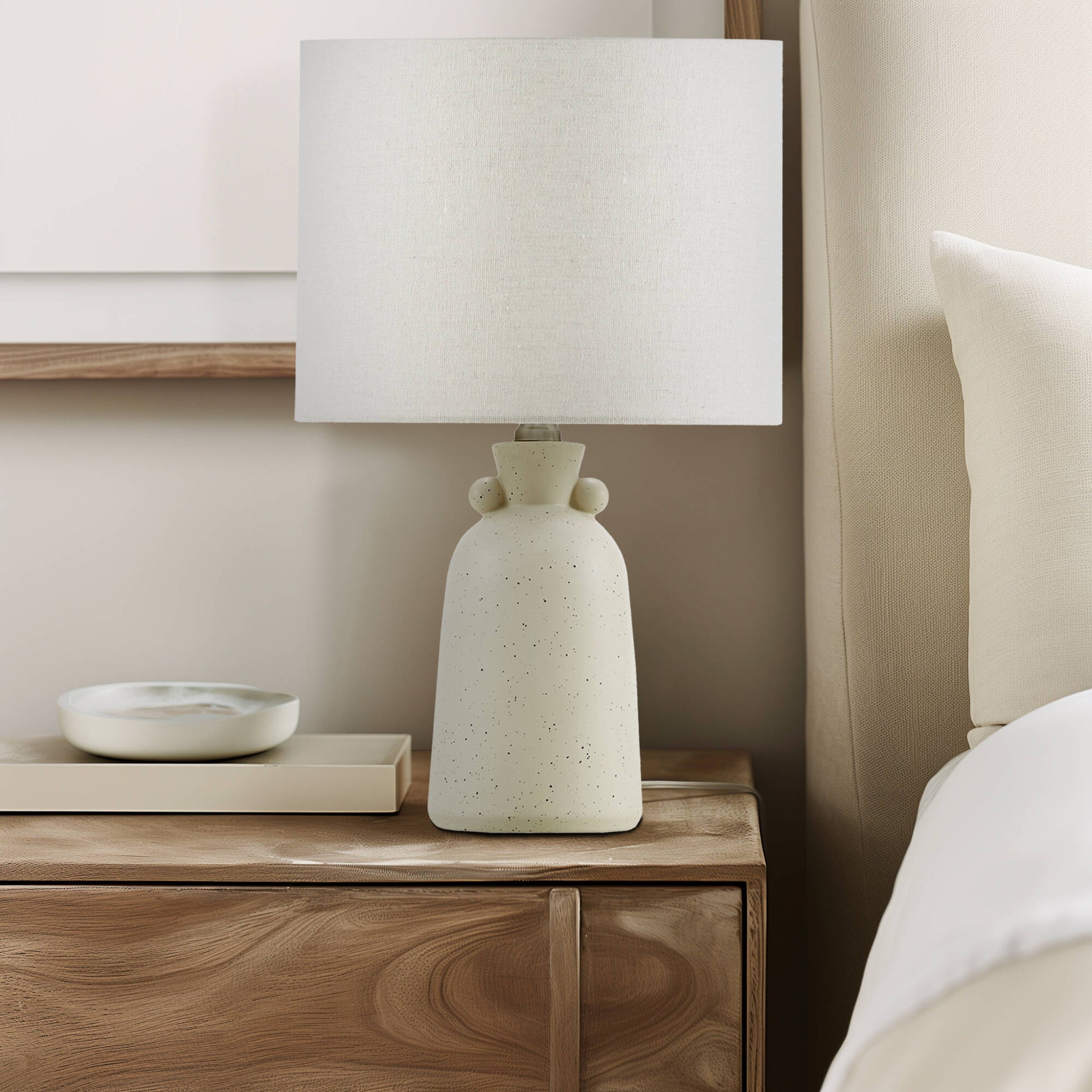 INK+IVY 16" Ceramic Table Lamp