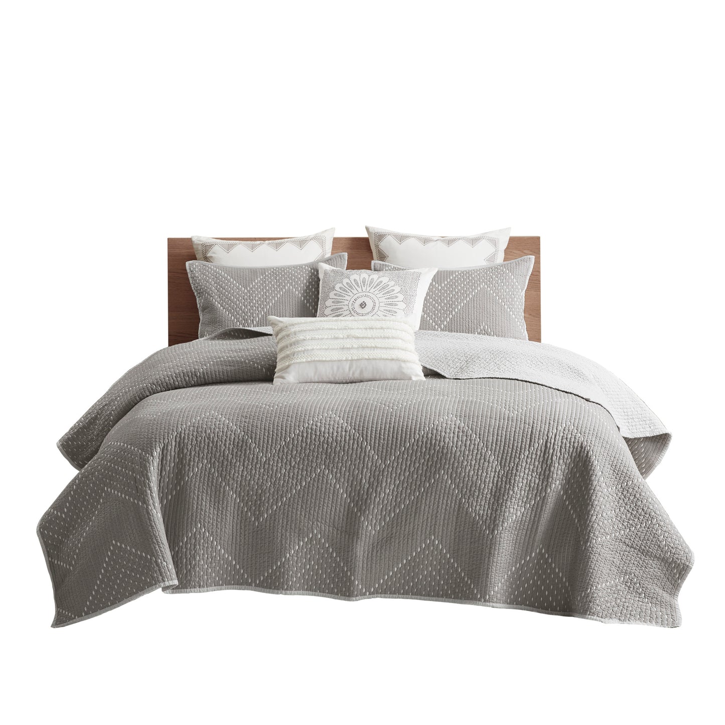 INK+IVY 3 Piece Embroidered Cotton Quilt Set